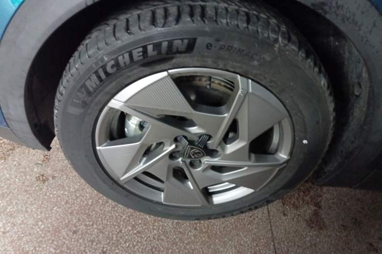 Used Peugeot 408X 2023 Active Version Exterior 7