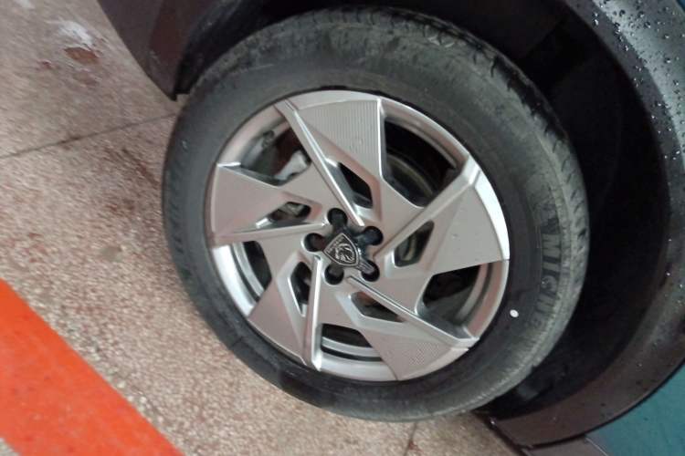 Used Peugeot 408X 2023 Active Version Exterior 8