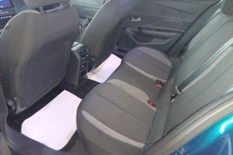 Used Peugeot 408X 2023 Active Version Interior 4