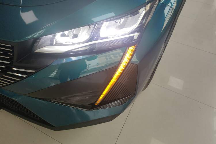 Used Peugeot 408X 2023 Boundary-Free Edition Left Front Headlight