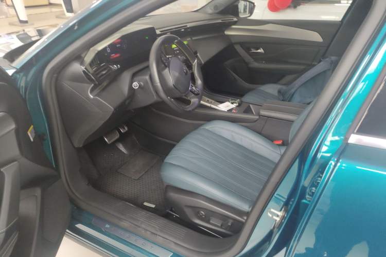 Used Peugeot 408X 2023 Boundary-Free Edition Left Front Seat