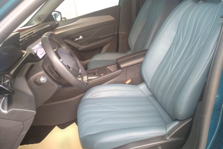 Used Peugeot 408X 2023 Boundary-Free Edition Left Front Seat