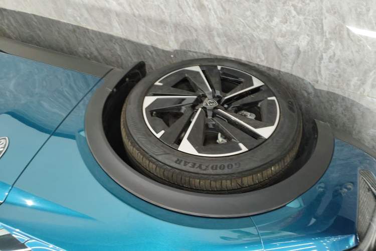 Used Peugeot 408X 2023 Boundary-Free Edition Left Front Wheel Hub