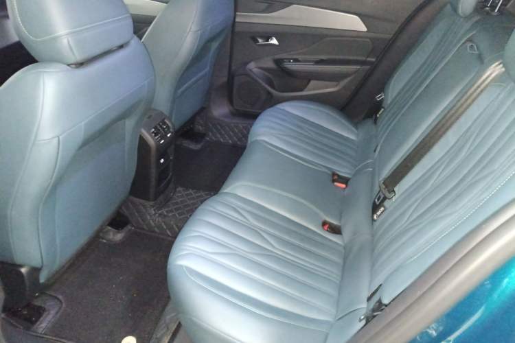 Used Peugeot 408X 2023 Boundary-Free Edition Left Rear Seat