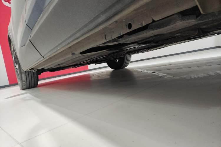 Used Peugeot 408X 2023 Charm Version Left Side Sill