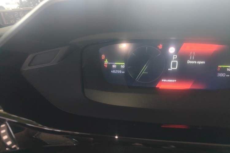 Used Peugeot 408X 2023 Boundary-Free Edition Odometer Close Up