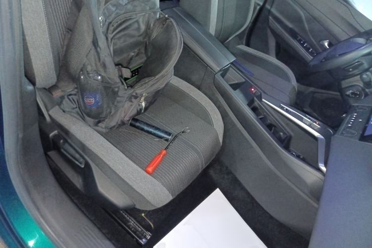 Used Peugeot 408X 2023 Active Version Right Front Seat