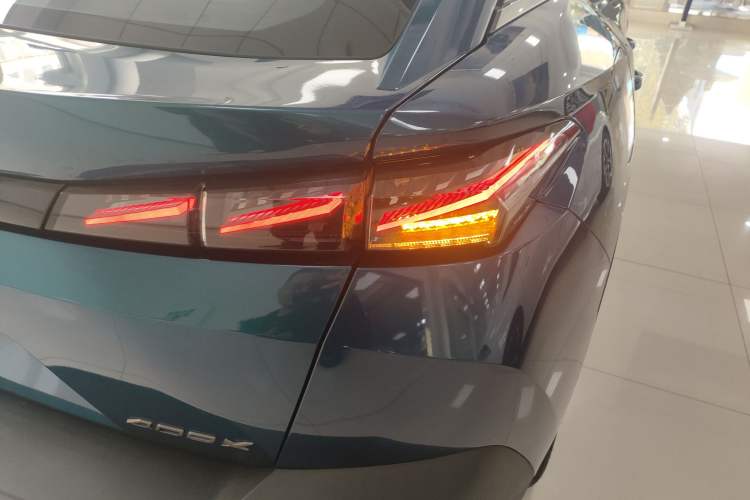 Used Peugeot 408X 2023 Boundary-Free Edition Right Rear Taillight