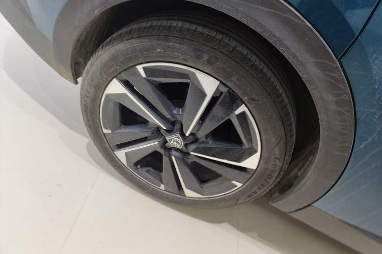 Used Peugeot 408X 2023 Charm Version Right Rear Wheel Hub