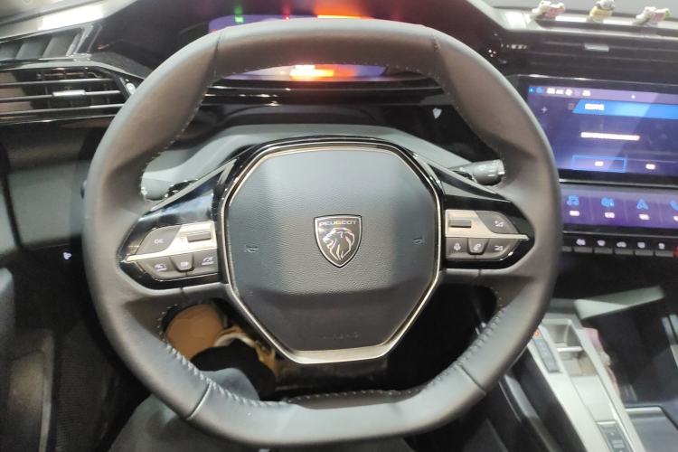 Used Peugeot 408X 2023 Charm Version Steering Wheel