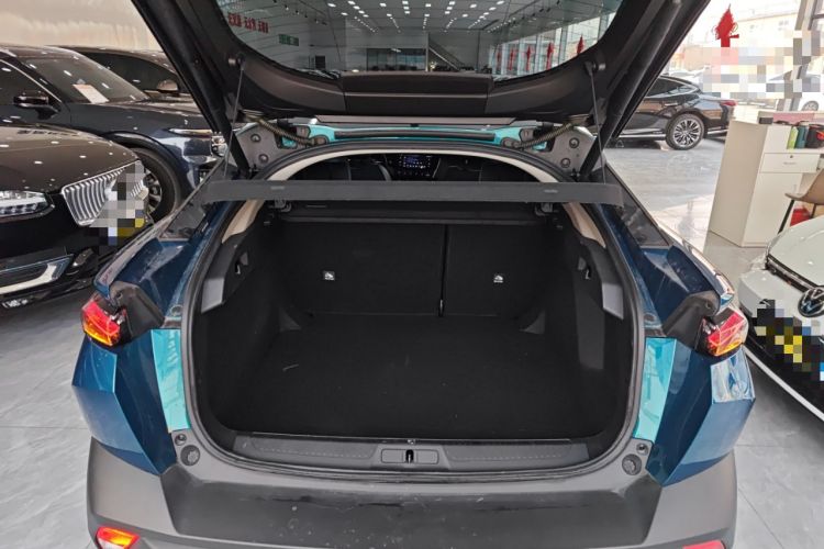 Used Peugeot 408X 2023 Charm Version Trunk