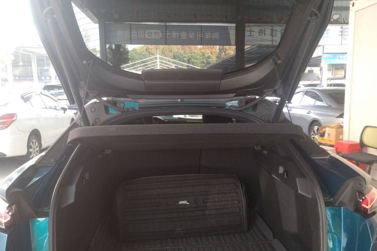 Used Peugeot 408X 2023 Boundary-Free Edition Trunk