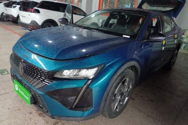 Used Peugeot 408X 2023 Active Version