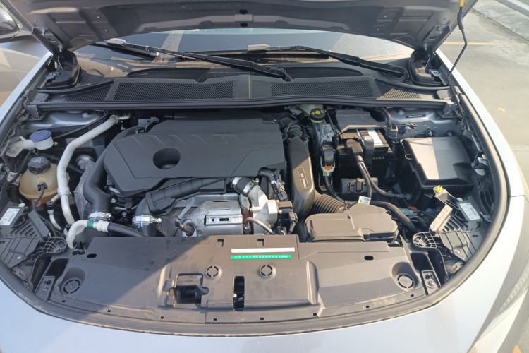 Used Peugeot 408X 2023 Gravity Edition Engine Bay
