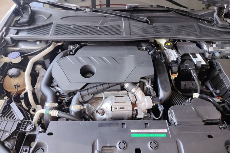 Used Peugeot 408X 2023 Gravity Edition Engine Bay
