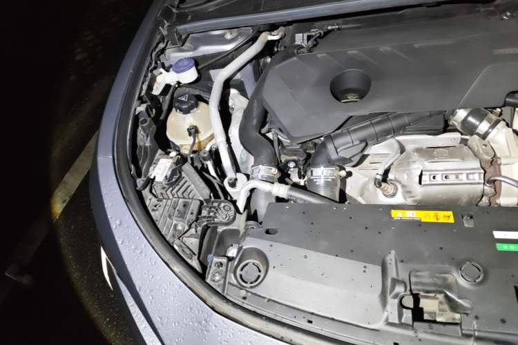Used Peugeot 408X 2023 Boundary-Free Edition Engine Bay Right
