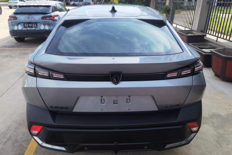 Used Peugeot 408X 2023 Gravity Edition Exterior 4