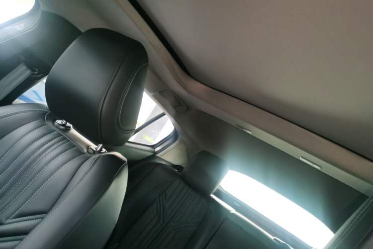 Used Peugeot 408X 2023 Charm Version Headliner