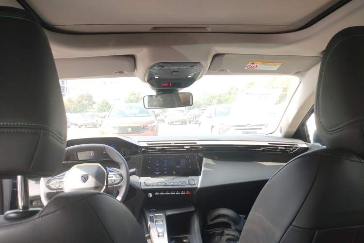 Used Peugeot 408X 2023 Gravity Edition Headliner