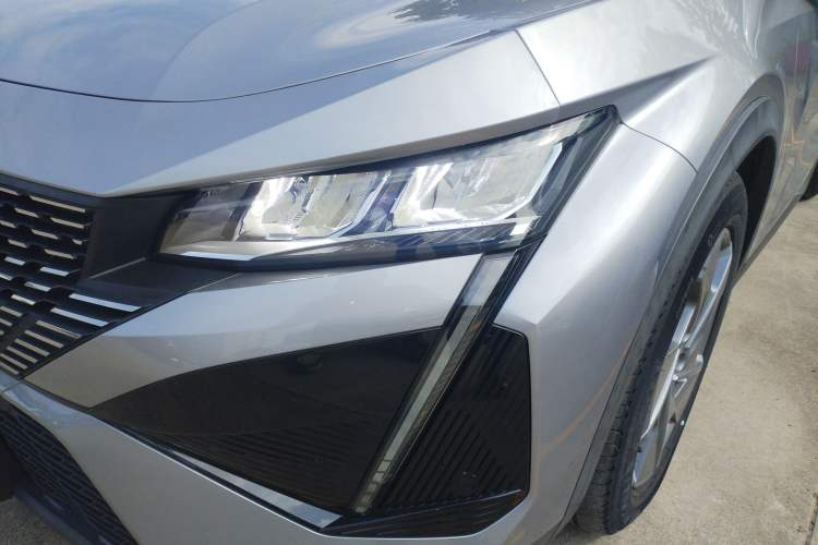 Used Peugeot 408X 2023 Gravity Edition Left Front Headlight