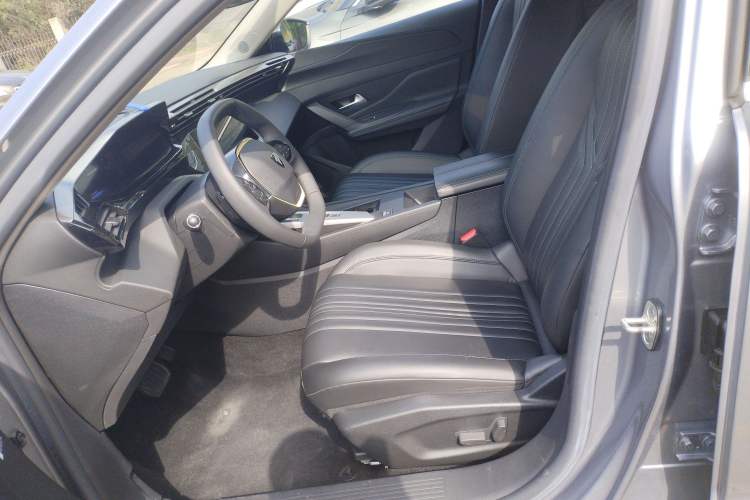Used Peugeot 408X 2023 Gravity Edition Left Front Seat