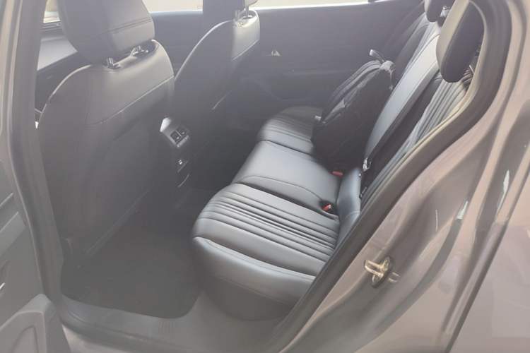 Used Peugeot 408X 2023 Gravity Edition Left Rear Seat