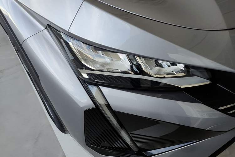 Used Peugeot 408X 2023 Gravity Edition Right Front Headlight