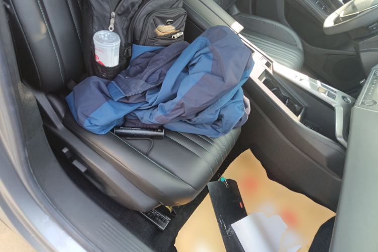 Used Peugeot 408X 2023 Gravity Edition Right Front Seat