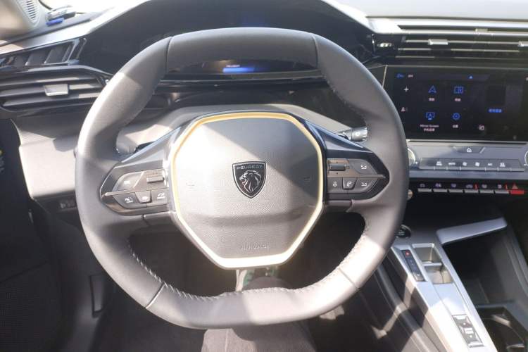 Used Peugeot 408X 2023 Gravity Edition Steering Wheel