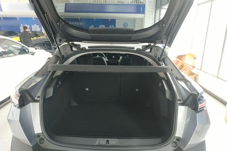 Used Peugeot 408X 2023 Charm Version Trunk