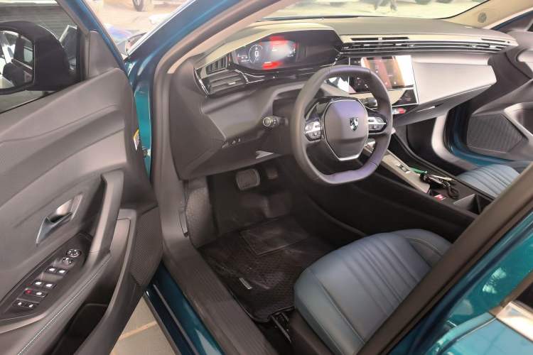 Used Peugeot 408X 2023 Charm Version Driver Seat