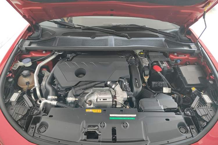 Used Peugeot 408X 2023 Charm Version Engine Bay