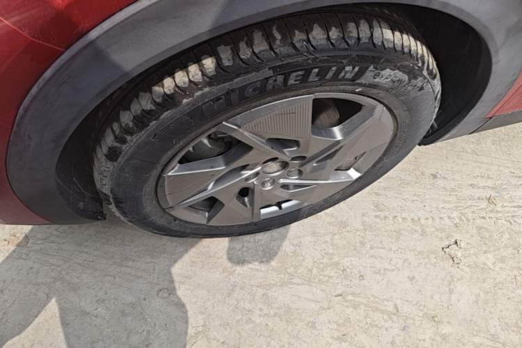 Used Peugeot 408X 2023 Active Version Left Front Wheel Hub