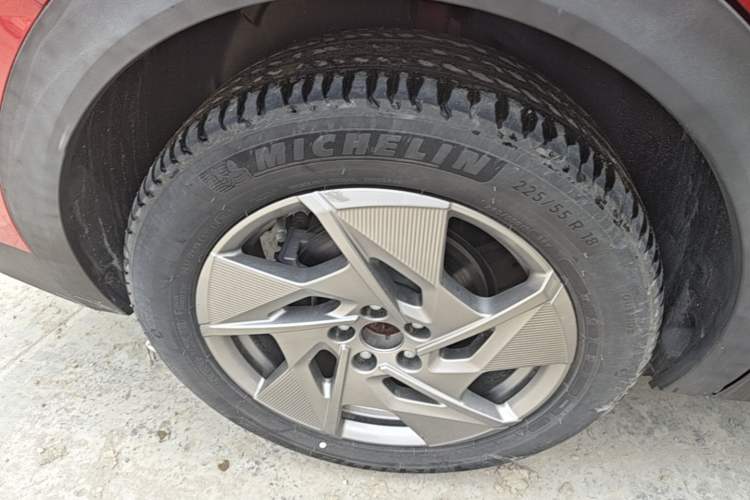 Used Peugeot 408X 2023 Active Version Right Rear Wheel Hub