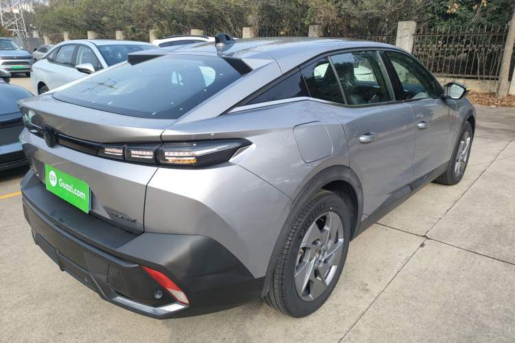 Used Peugeot 408X 2023 Gravity Edition Rear Right 45 Deg