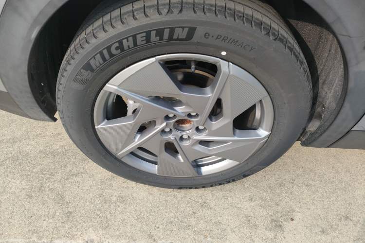 Used Peugeot 408X 2023 Gravity Edition Right Rear Wheel Hub