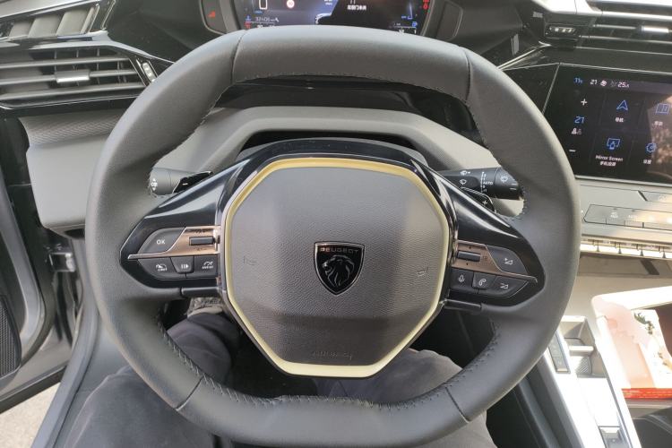 Used Peugeot 408X 2023 Gravity Edition Steering Wheel