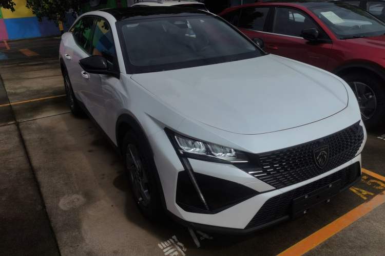 Used Peugeot 408X 2023 Gravity Edition Exterior 2