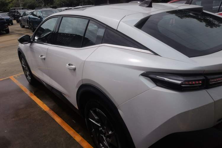 Used Peugeot 408X 2023 Gravity Edition Exterior 3