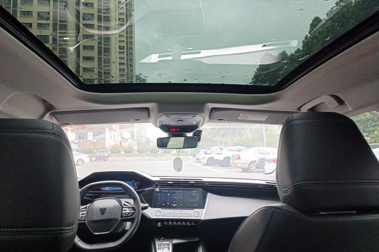 Used Peugeot 408X 2023 Gravity Edition Headliner