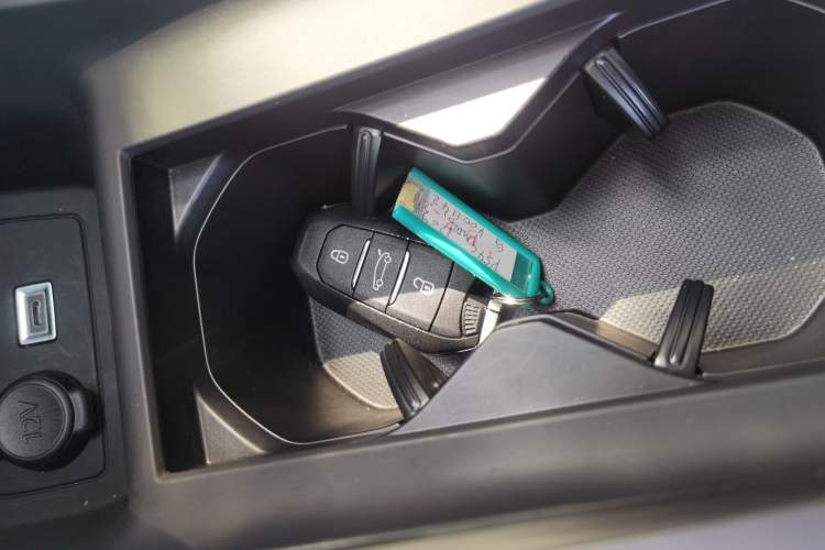 Used Peugeot 408X 2023 Gravity Edition Interior 1