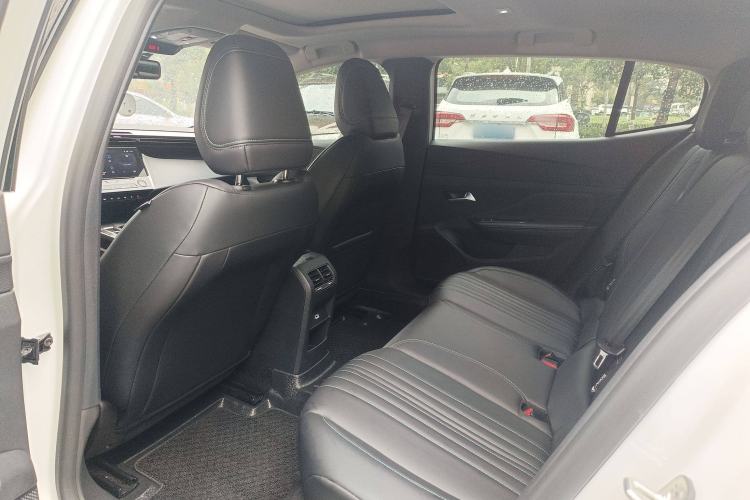 Used Peugeot 408X 2023 Gravity Edition Interior 2