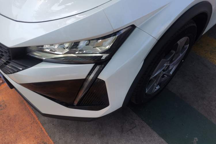 Used Peugeot 408X 2023 Gravity Edition Left Front Headlight