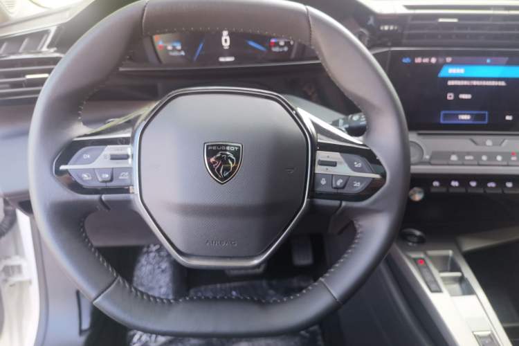 Used Peugeot 408X 2023 Gravity Edition Steering Wheel