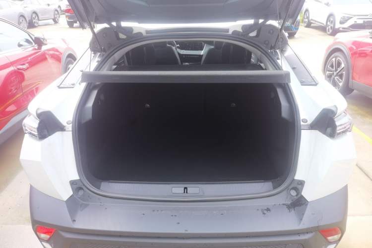 Used Peugeot 408X 2023 Gravity Edition Trunk