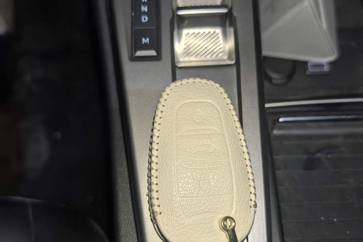Used Peugeot 408X 2023 Charm Version Vehicle Key