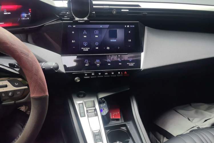 Used Peugeot 408X 2025 RS Model Audio And AC Panel