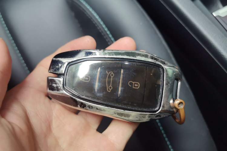 Used Peugeot 408X 2025 RS Model Vehicle Key