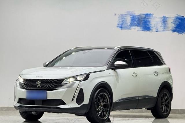 Ojetý Peugeot 5008 2021 400THP 7-Seater Flagship GT Edition