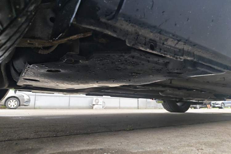Used Peugeot 5008 2017 380THP 7-Seater Elite Edition Chassis Rear Right